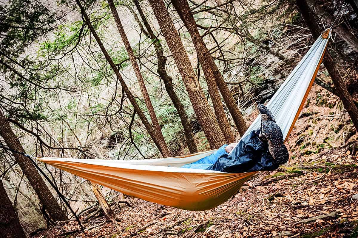 Best Hammock Straps of 2022 (Guide & Reviews)